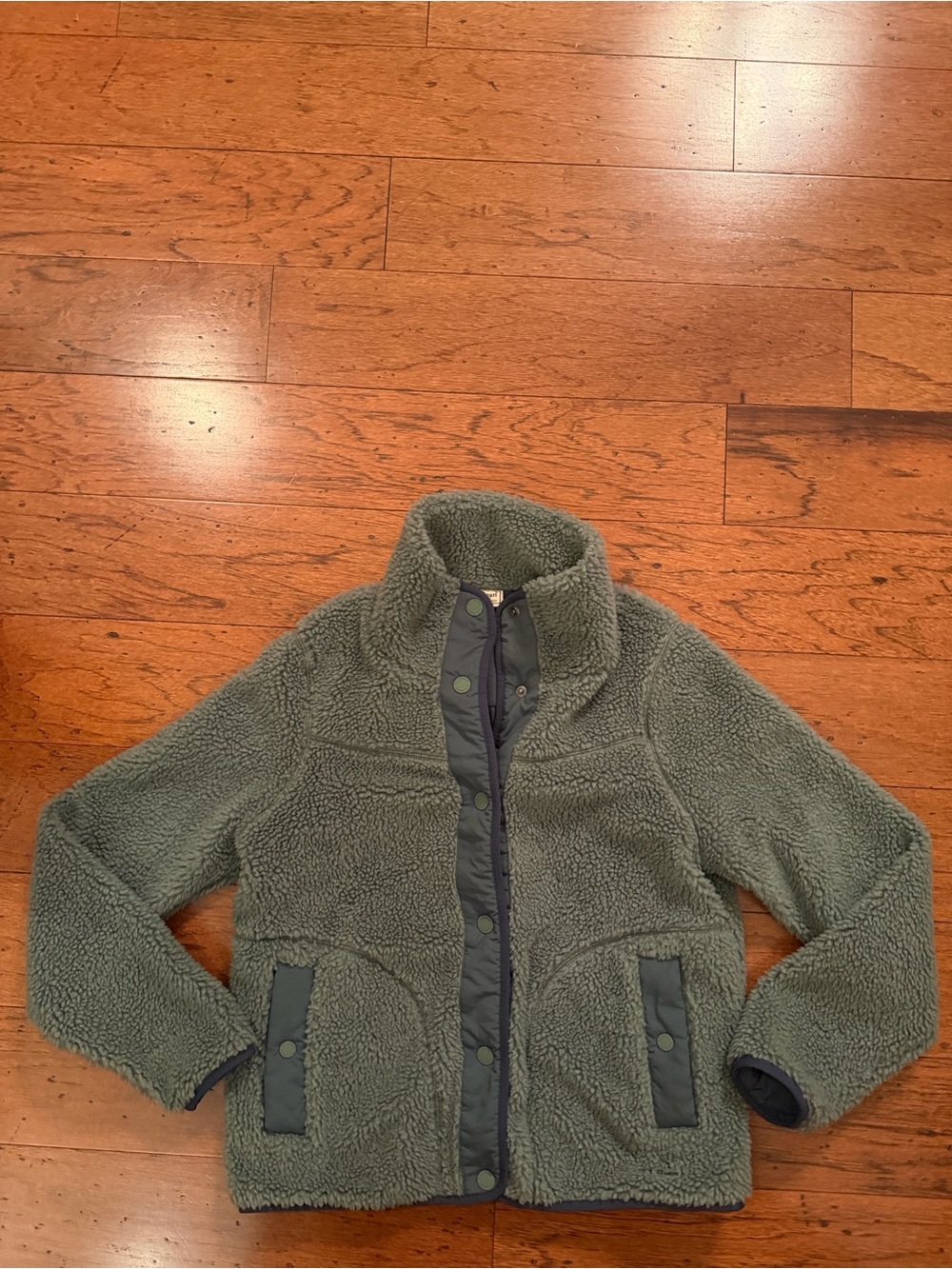 L.L. Bean women’s long sleeve Sherpa fleece Teddy mock snap front jacket size S